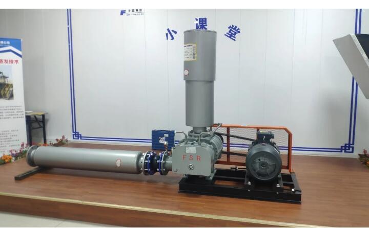 三葉羅茨鼓風機 三葉羅茨鼓風機